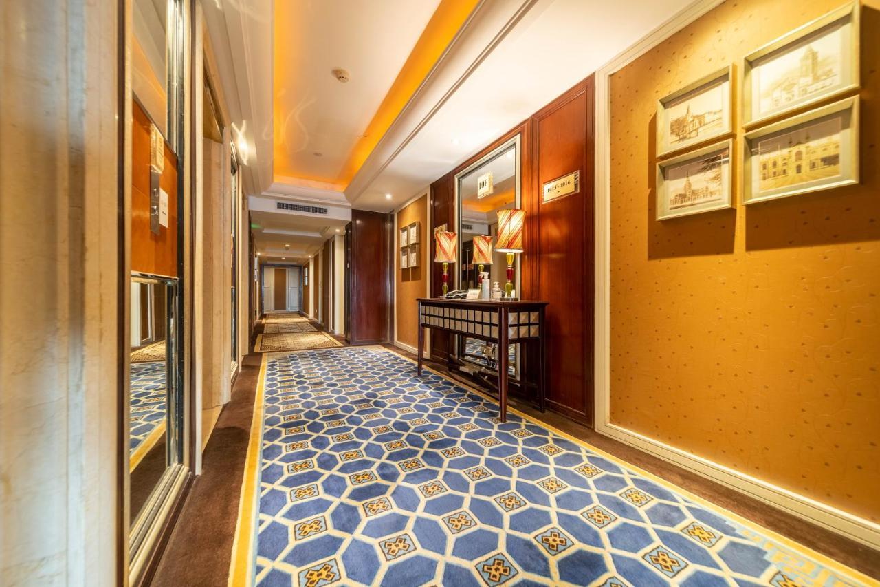 Ramada Yichang Hotel Extérieur photo